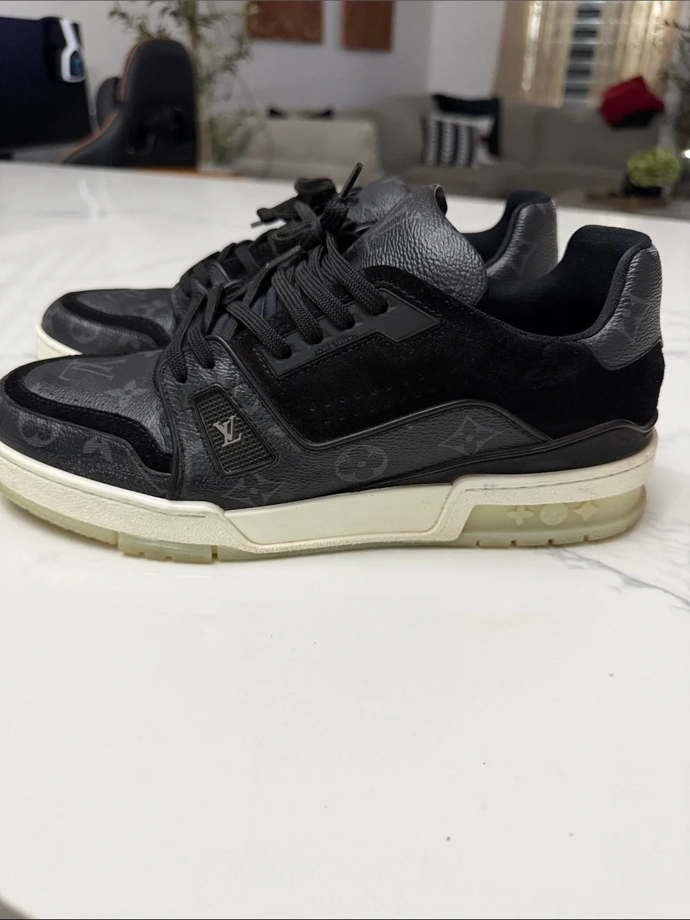 Men's Black Louis Vuitton trainer Sneakers